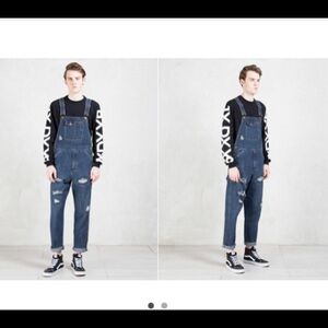 10 DEEP Sz XL Damiem  Distressed Mid-Wash Overalls NWT